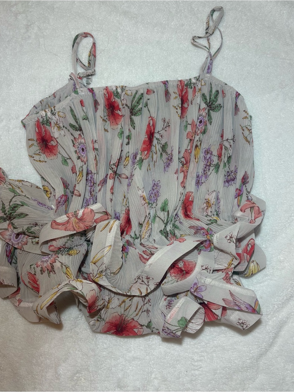 Floral Spaghetti Strap Ruffle Camisole - Light Gray/Beige Medium
